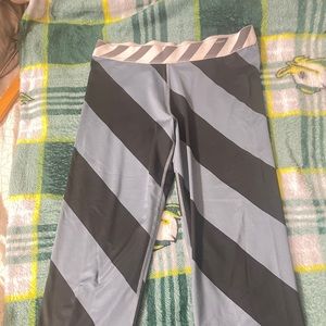 NIKE DRI-FIT Striped Leggings Size Large
